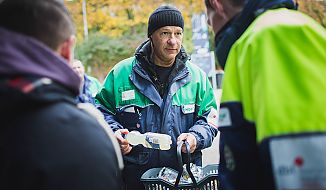 Flaschen dürfen nicht mit ins Stadion genommen werden.